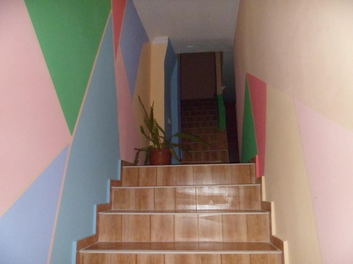 Everyday Cat Hostel Батуми Екстериор снимка